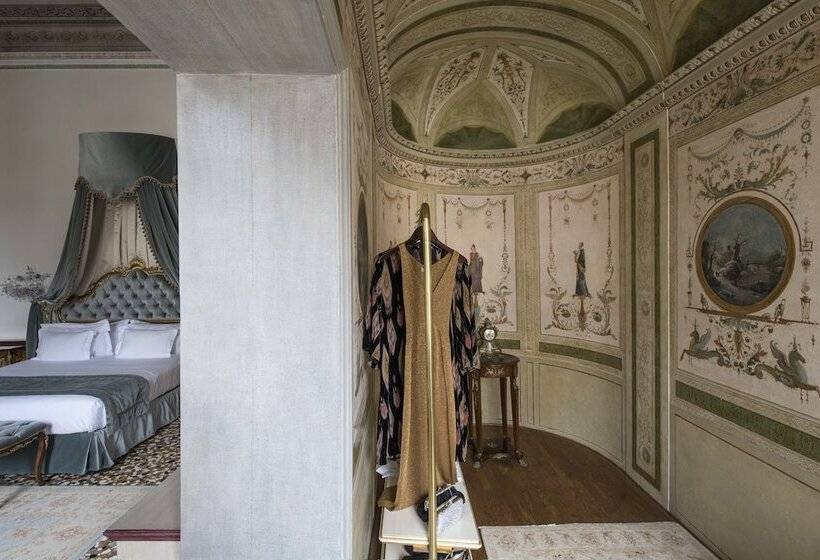 Президентский Люкс, Nani Mocenigo Palace