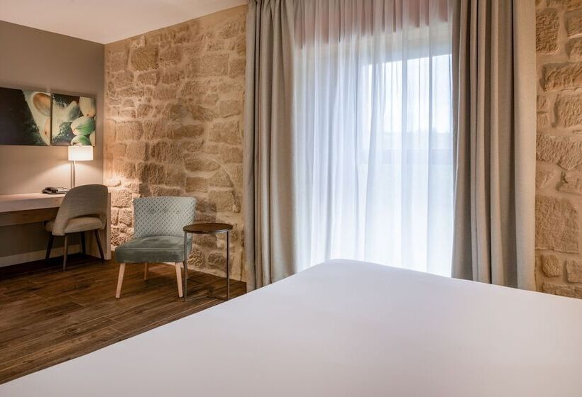 Deluxe room with river view, Palacio Tondon, La Rioja Brinas, Autograph Collection