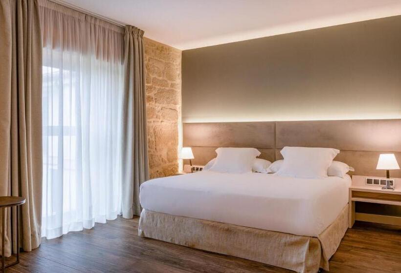 Номер Deluxe Кровать Кинг, Palacio Tondon, La Rioja Brinas, Autograph Collection