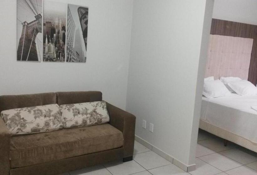 סוויטה עם מרפסת, Redentor