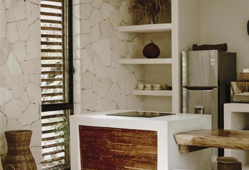 3ベッドルームハウス, Una Vida