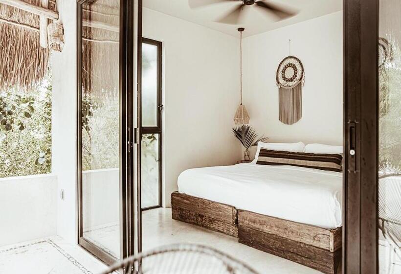 テラス付きスタンダードルーム, Una Vida