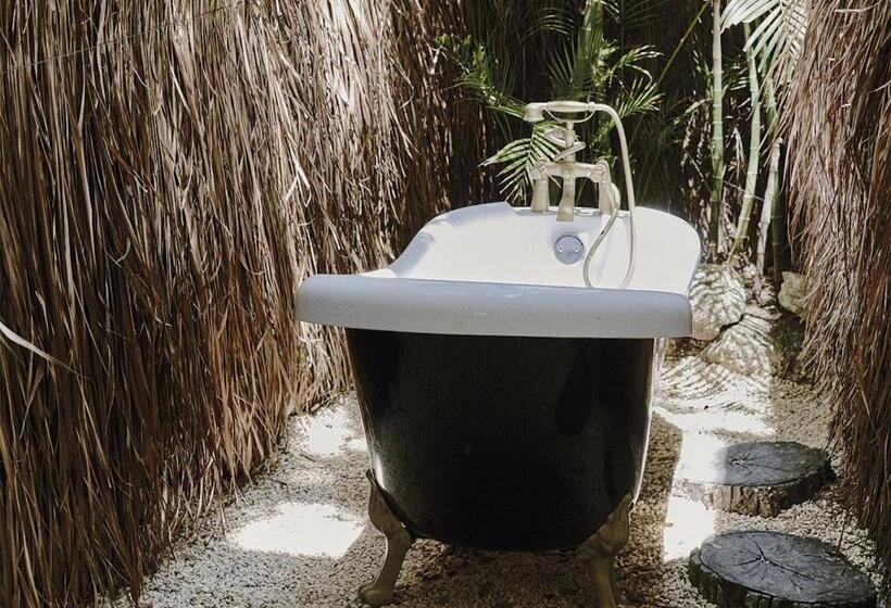 スタンダードスタジオ, Una Vida