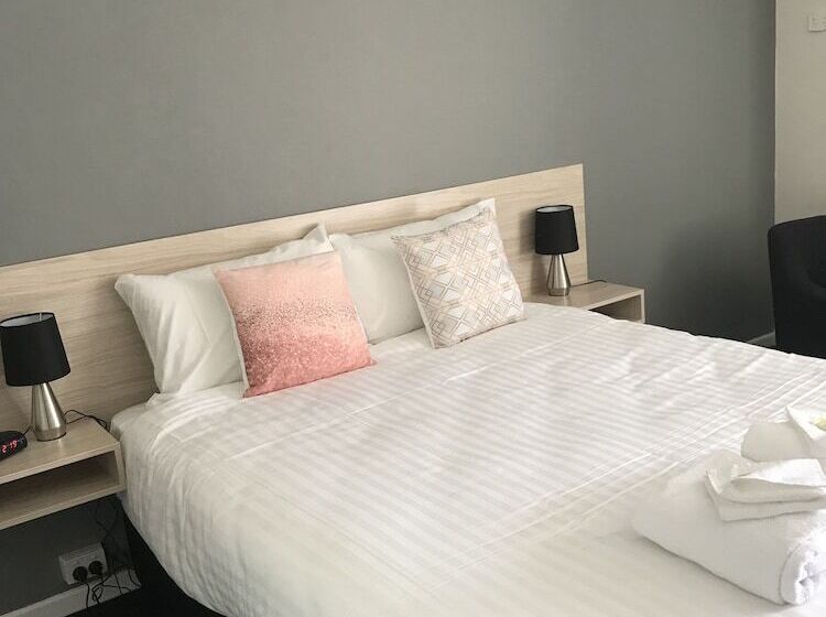 Номер Deluxe, Kootingal Landview Motel