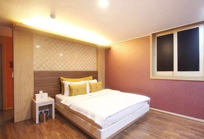 Номер Deluxe, Residence Hotel R