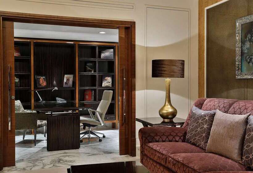 סוויטה מלכותית, Hilton Riyadh Hotel & Residences