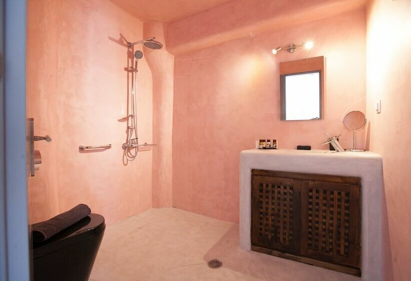 Вилла 2 Спальни Вид на Море, Adelante 88