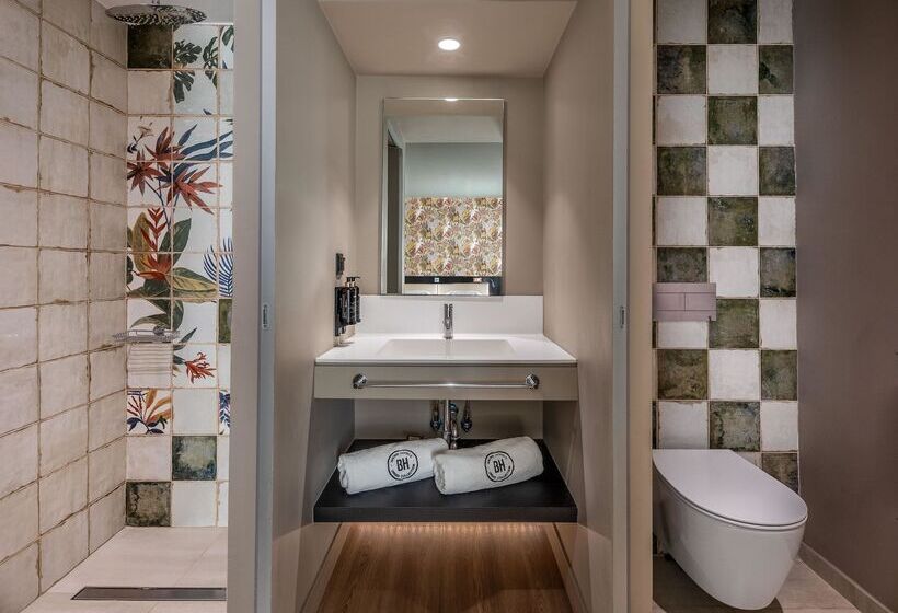 غرفة قياسية سرير كينج, Brown Kubic, A Member Of Brown Hotels