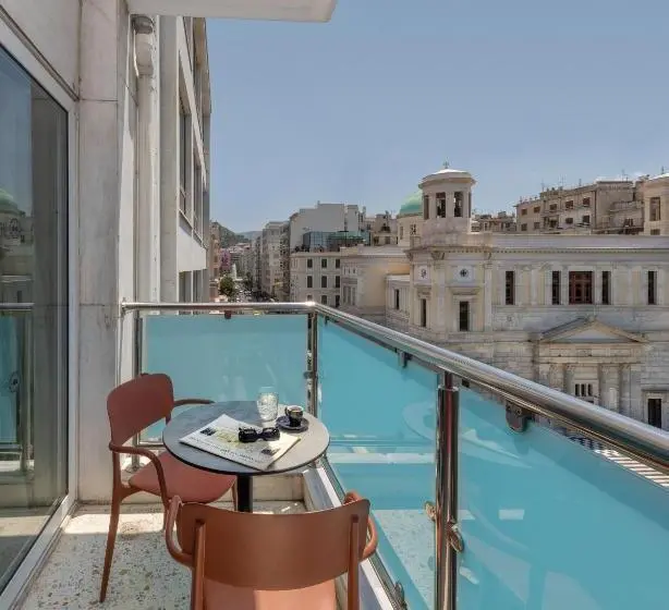 Standard Kolmen Hengen Huone Parveke, Casual Kubic Athens