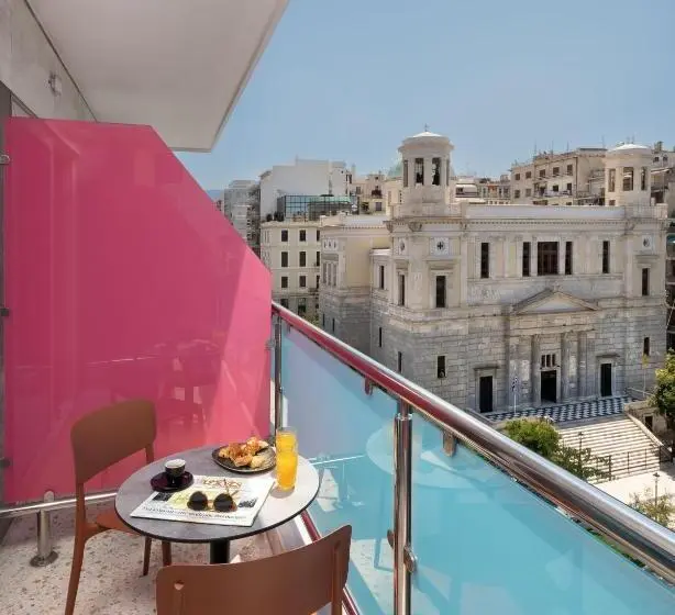Standard Kolmen Hengen Huone Parveke, Casual Kubic Athens