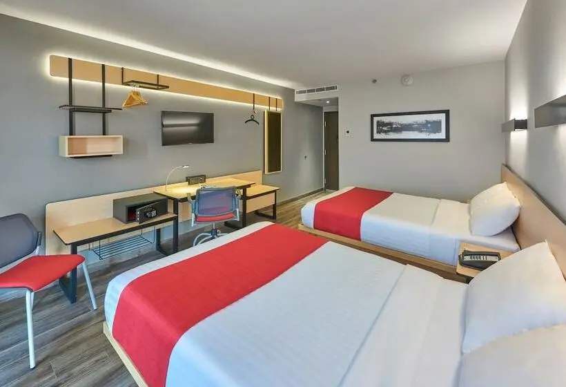 ２ダブルベッドのスタンダードルーム, City Express Plus By Marriott Leon Centro De Convenciones
