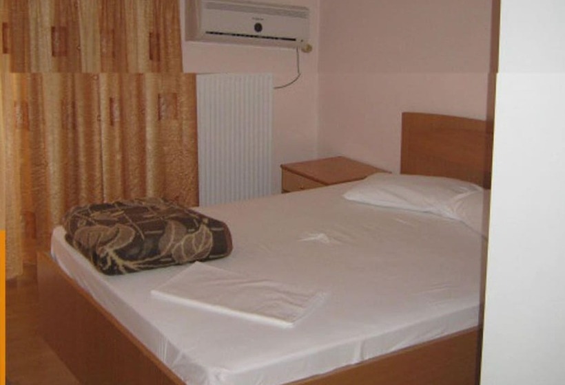 חדר סטנדרט, Cybele Pefki