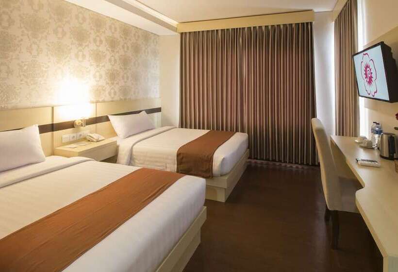 Deluxe Room, Grand Puri Saron Yogyakarta