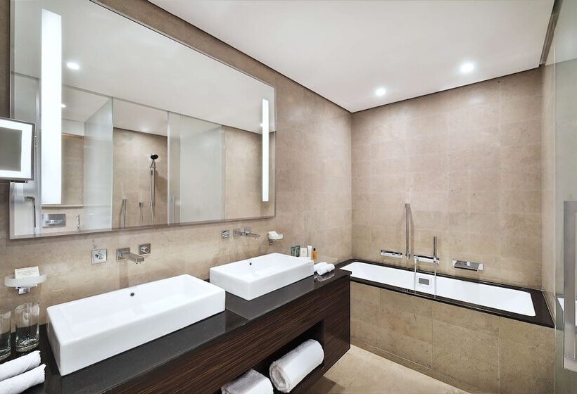 سوییت اجرایی, Hilton Riyadh Hotel & Residences