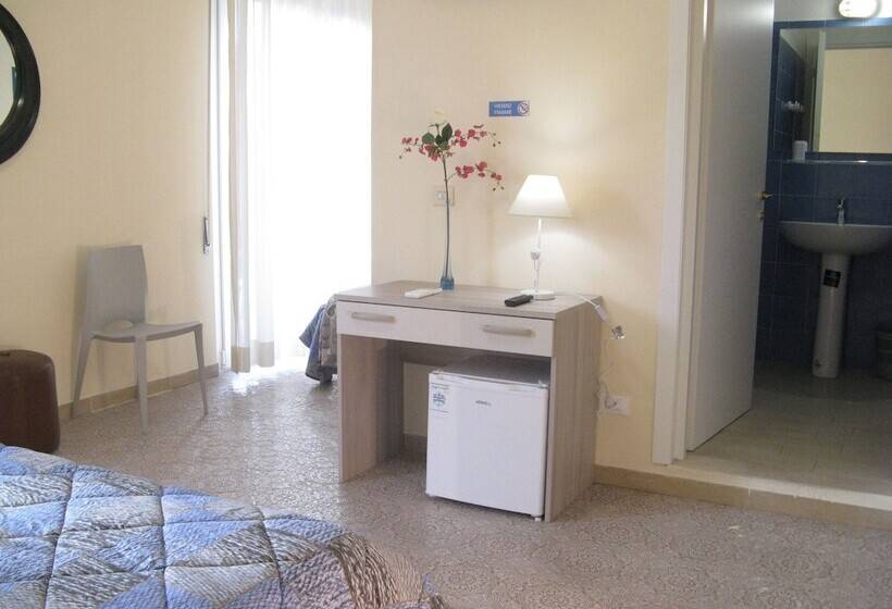 غرفة سوبيريور رباعية, Luca