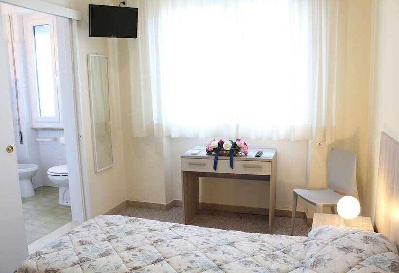 غرفة قياسية فردية, Luca