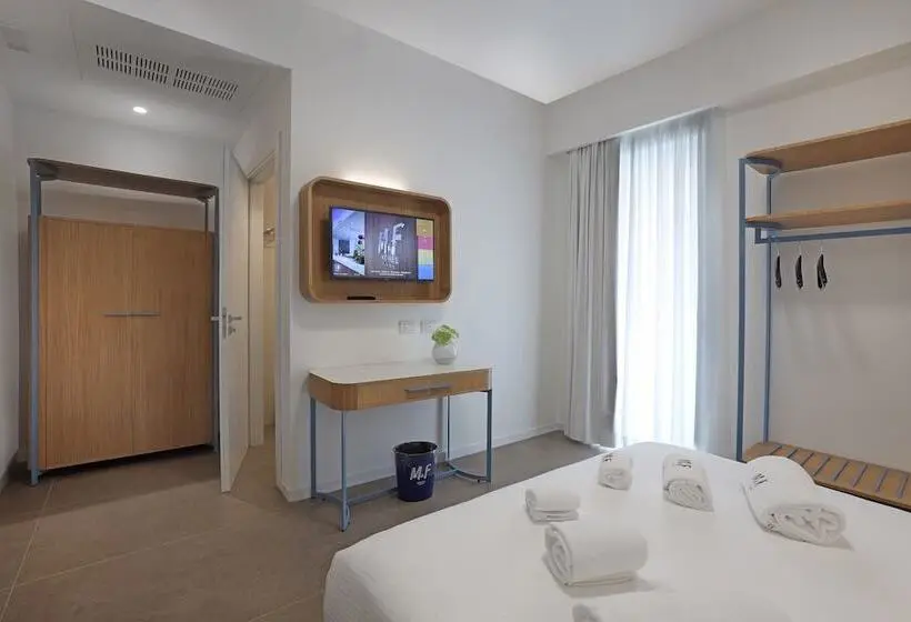 Habitació Estàndard Planta Baixa, M&f