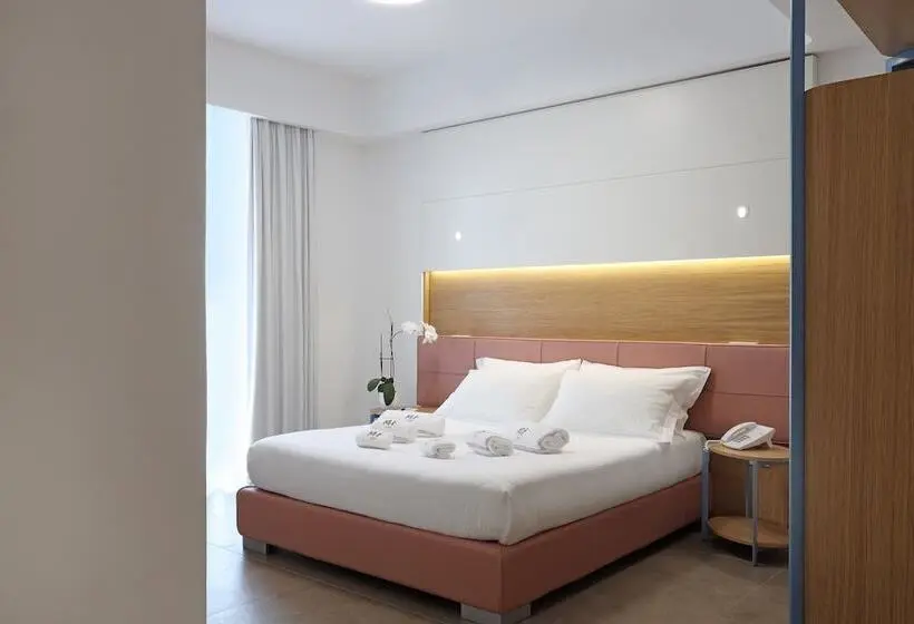 Habitació Estàndard Planta Baixa, M&f