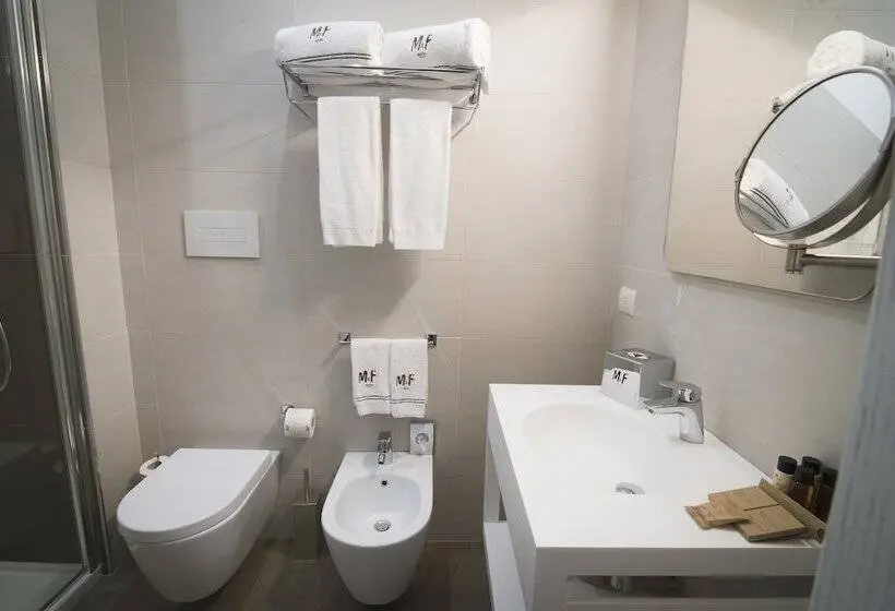 Habitació Economy, M&f