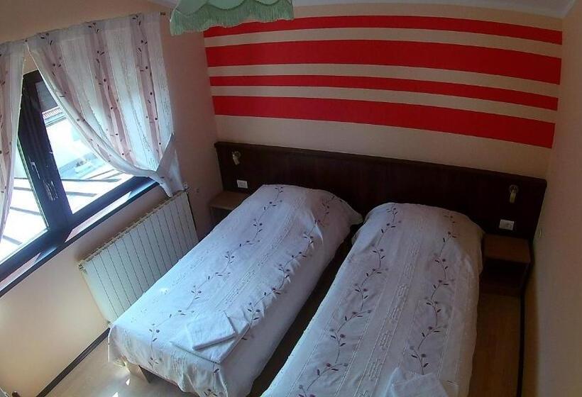Номер Стандарт, Pansion I Restoran Bijela Ruža