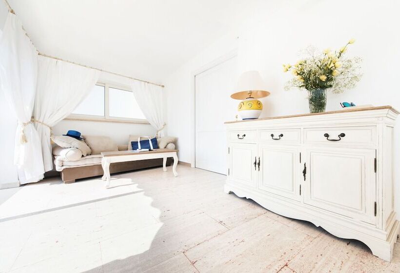 带海景的高档工作室, Villa Flavio Gioia