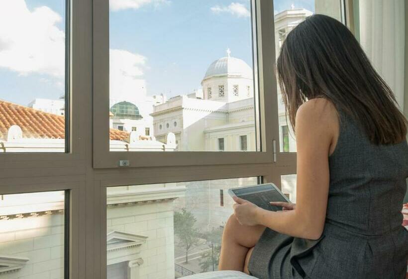 غرفة قياسية سرير كينج, Brown Kubic, A Member Of Brown Hotels