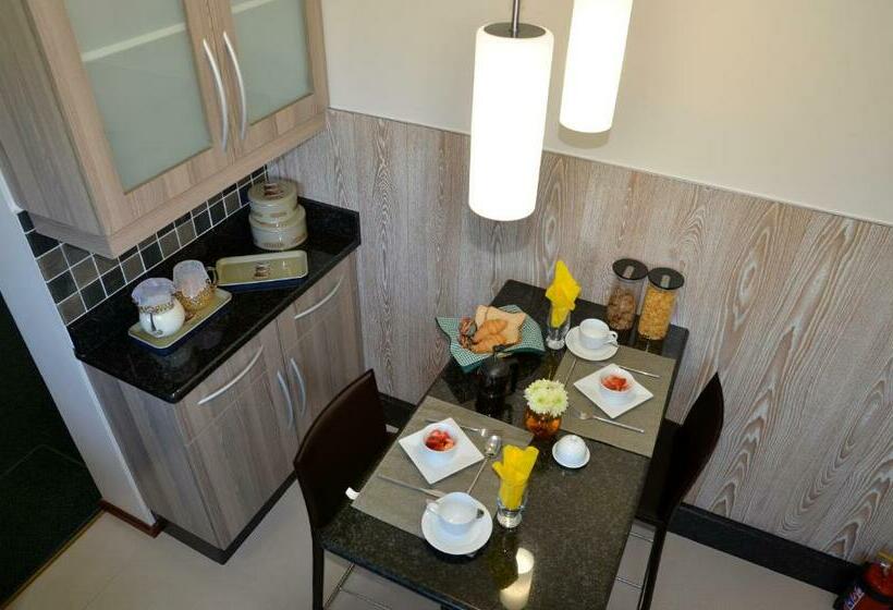 جناح ديلوكس سرير كينج, Edenwood House