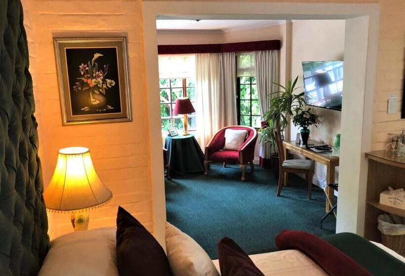 جناح ديلوكس, Edenwood House