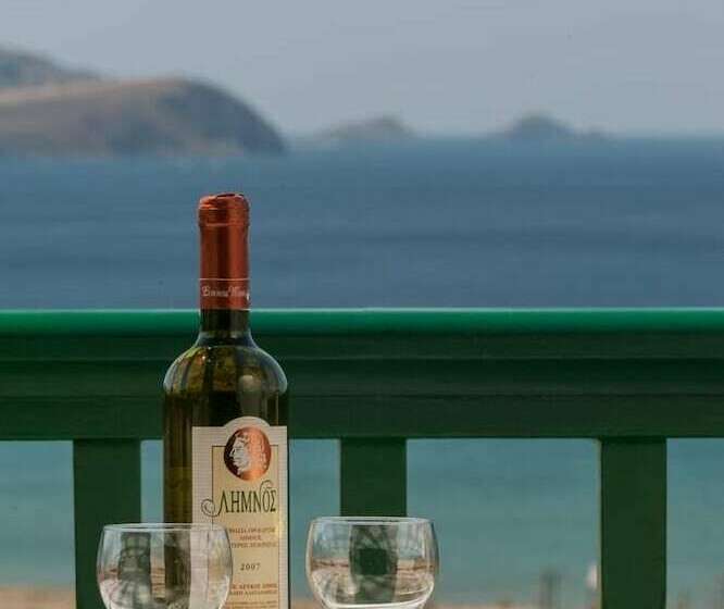 اتاق سوپریور با چشم‌انداز دریا, Lithoessa