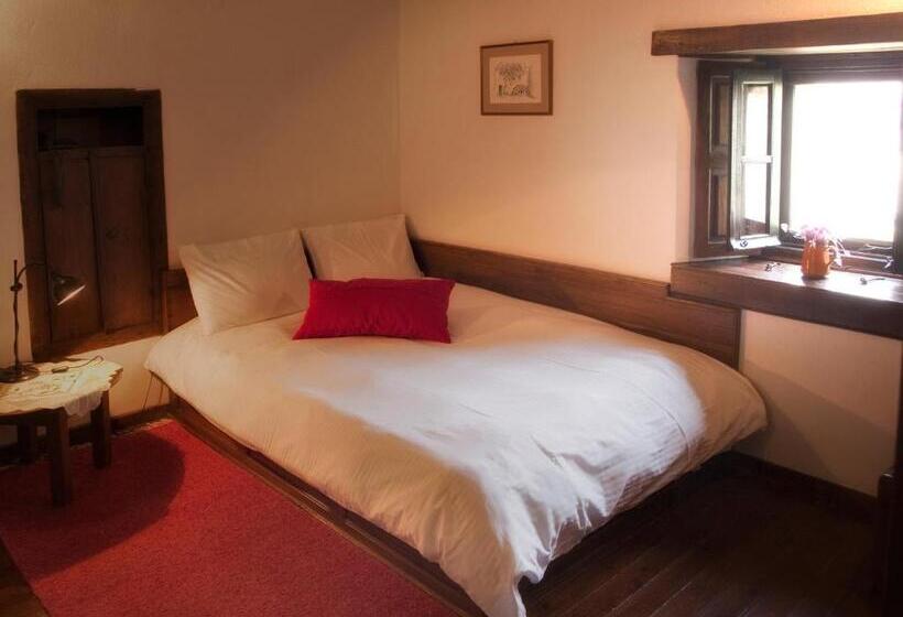 Дом 1 Спальня, Mansion Karagiannopoulou