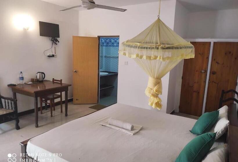 Номер Deluxe Вид на Море, Oasis Beach Resort