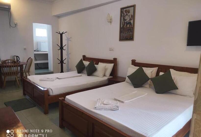 바다 전망 디럭스 3인룸, Oasis Beach Resort