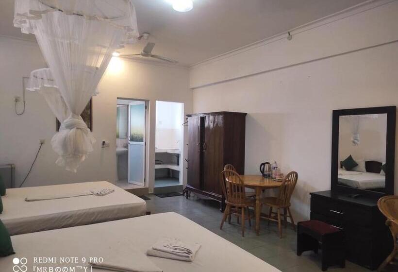 바다 전망 디럭스 3인룸, Oasis Beach Resort