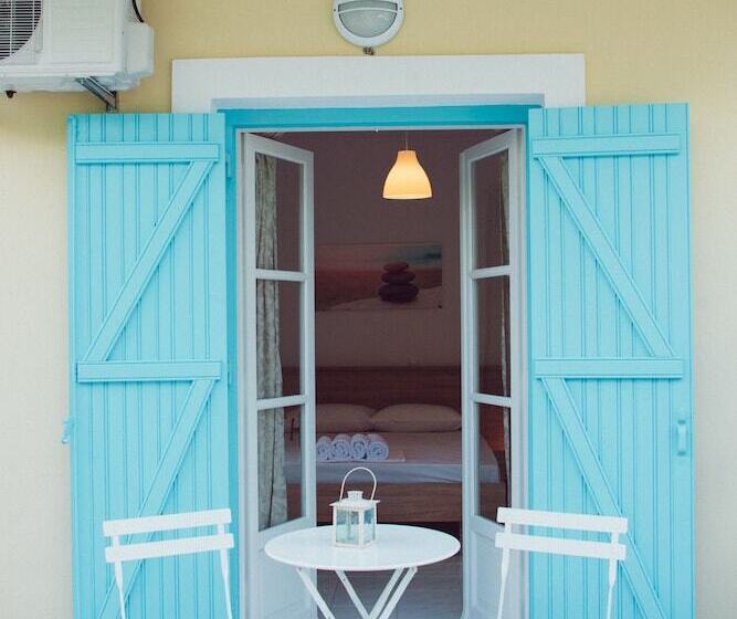 غرفة ديلوكس, Nerina Studios