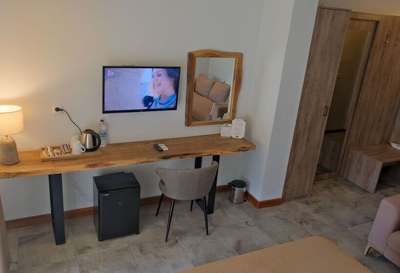 اتاق لوکس, Cevizdibi