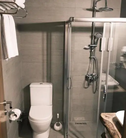 Suite, Cevizdibi