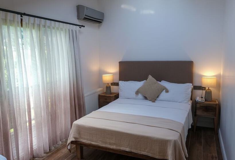 اتاق لوکس, Cevizdibi