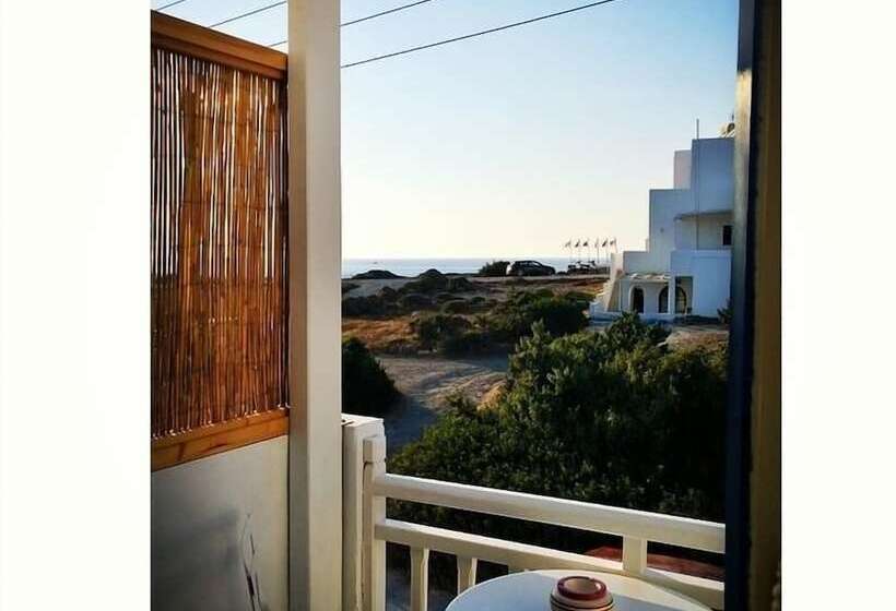 스탠다드 룸 측면 바다 전망, Heliotropio Studios & Apartments