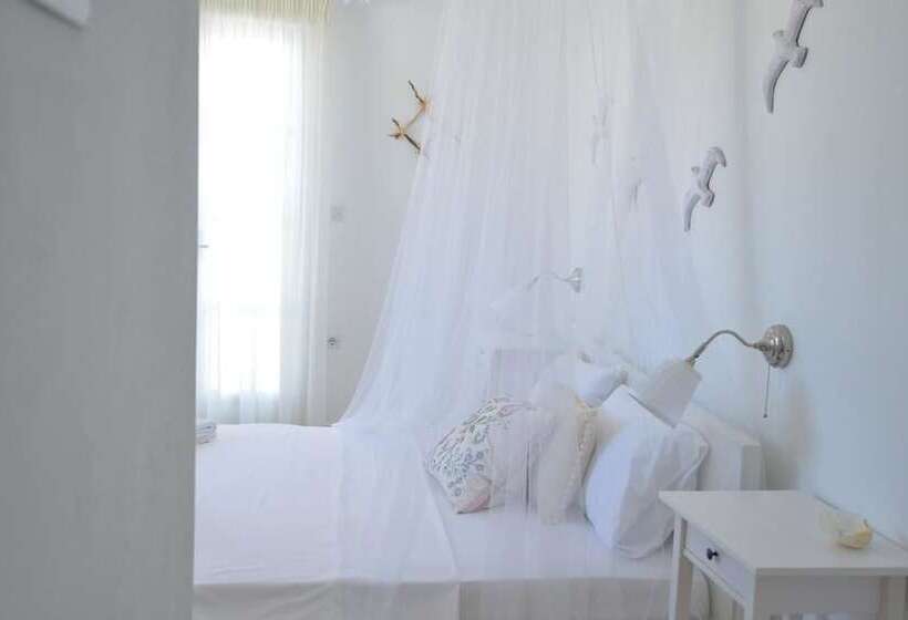 스탠다드 룸 측면 바다 전망, Heliotropio Studios & Apartments