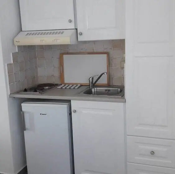 استودیو استاندارد با چشم‌انداز دریا, Heliotropio Studios & Apartments