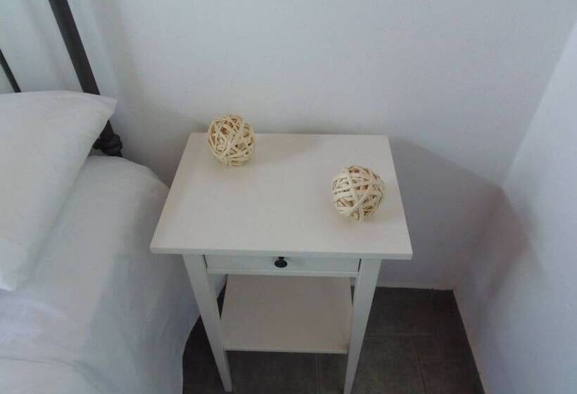 스탠다드 발코니 룸 측면 바다 전망, Heliotropio Studios & Apartments