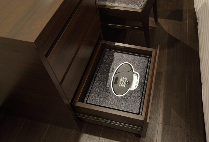 スーペリアールーム, Red Roof Inn & Suites Osaka Namba Nipponbashi