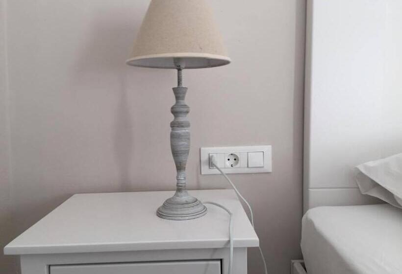 اتاق استاندارد در طبقه همکف, Voula Studios