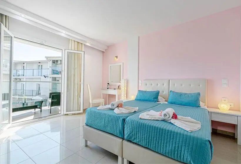 コンフォートトリプルルーム, Palotel Design Gouvia
