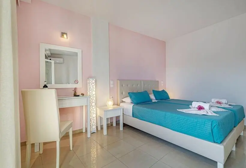コンフォートトリプルルーム, Palotel Design Gouvia