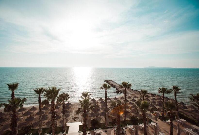 Quarto Deluxe Vista Mar, Grint