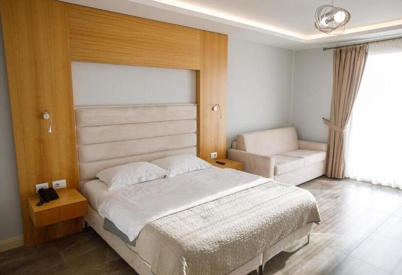 Quarto Estandar com Sacada, Grint