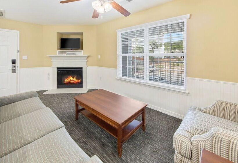 Вилла 1 Спальня, Holiday Inn Club Vacations Hill Country Resort At Canyon Lake