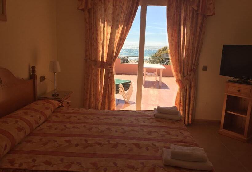 침실 3개 아파트, Marbella Beach Resort At Club Playa Real