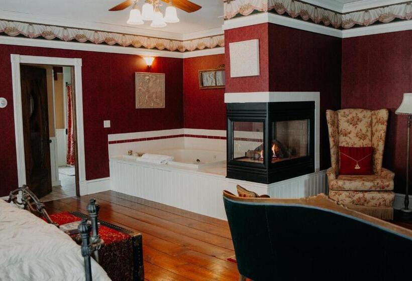 Люкс Deluxe Кровать Кинг, Aurora Staples Inn